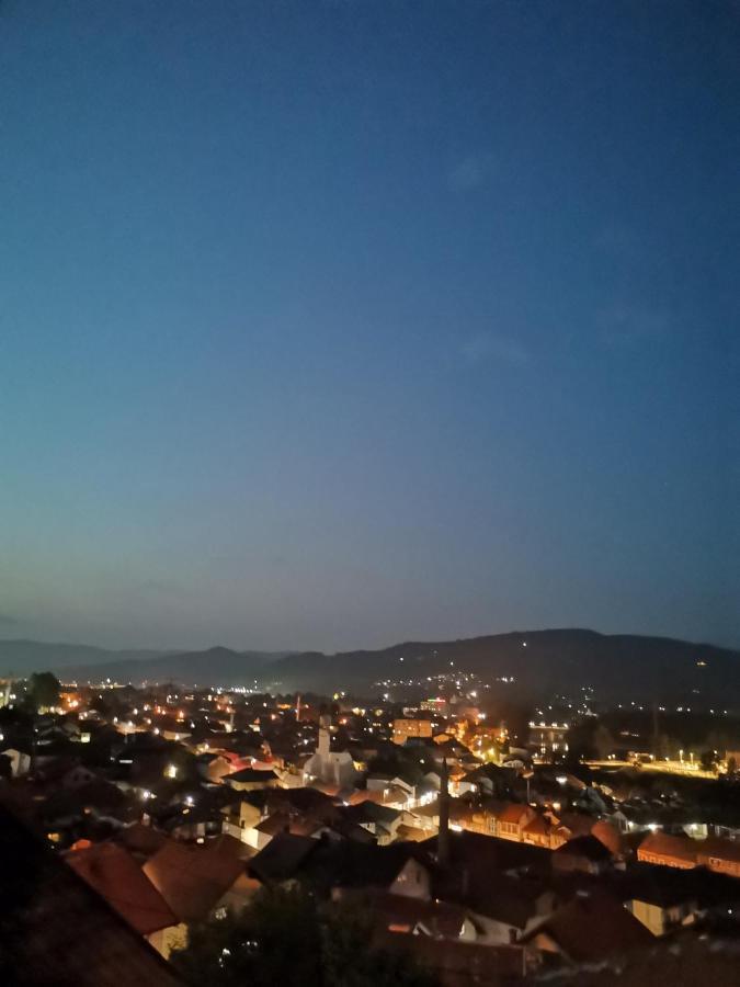 Jelly Apartment Visoko Buitenkant foto