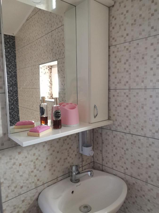 Jelly Apartment Visoko Buitenkant foto